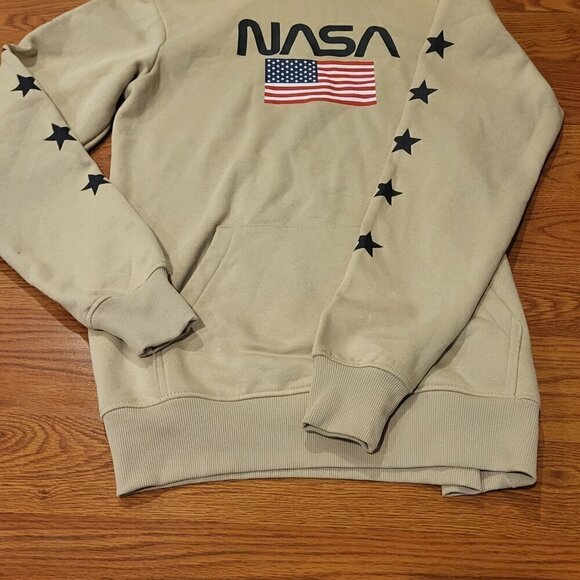 NASA Hoodie Sweatshirt Astronaut Graphic Size XS New with Tag Tan Cream H&M - Picture 4 of 11